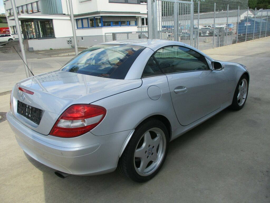 MERCEDES SLK CLASS (01/04/2006) - 